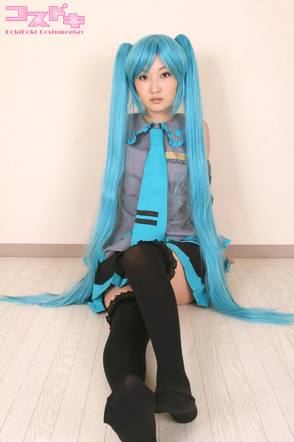 [Cosdoki] Vocaloid - Hatsune Miku Cosplay 2