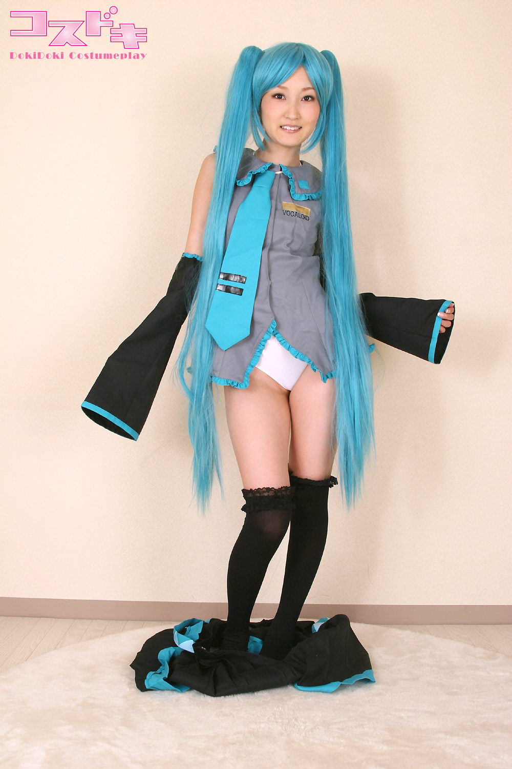 [Cosdoki] Vocaloid - Hatsune Miku Cosplay 2