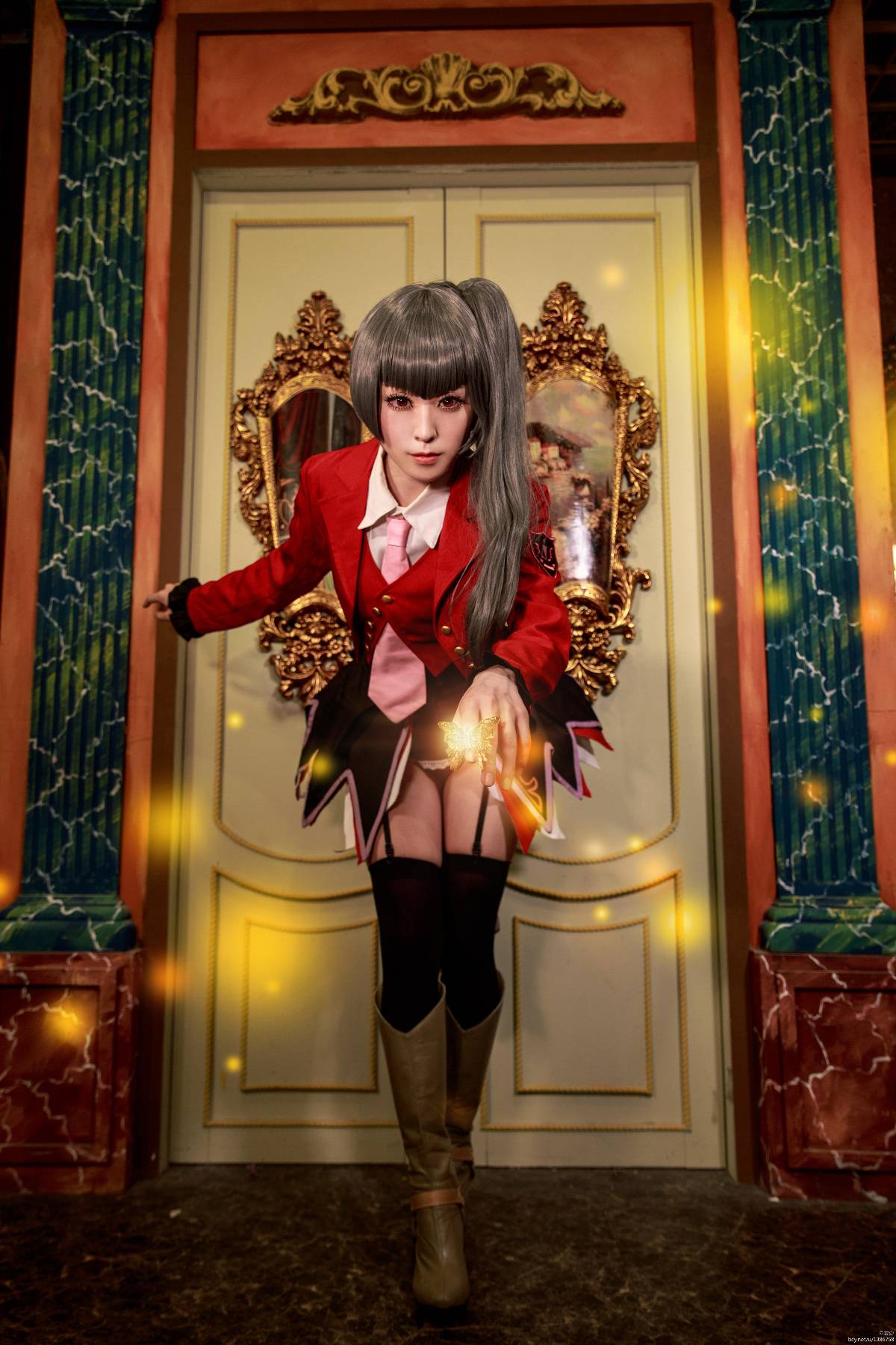 "Con mèo biển khóc" Bảy chị em của Lazy Lazy Belufiglu C o s p l a y