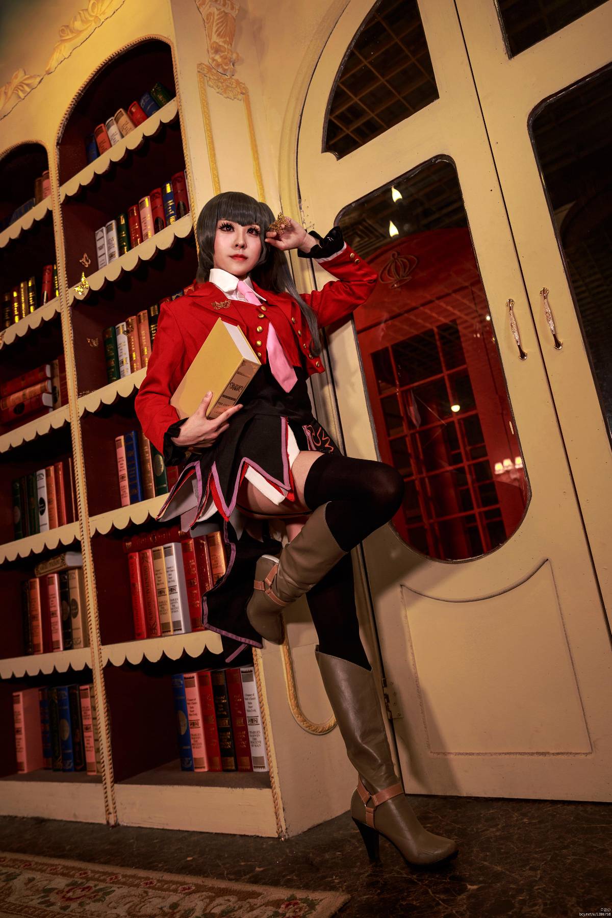 "Con mèo biển khóc" Bảy chị em của Lazy Lazy Belufiglu C o s p l a y