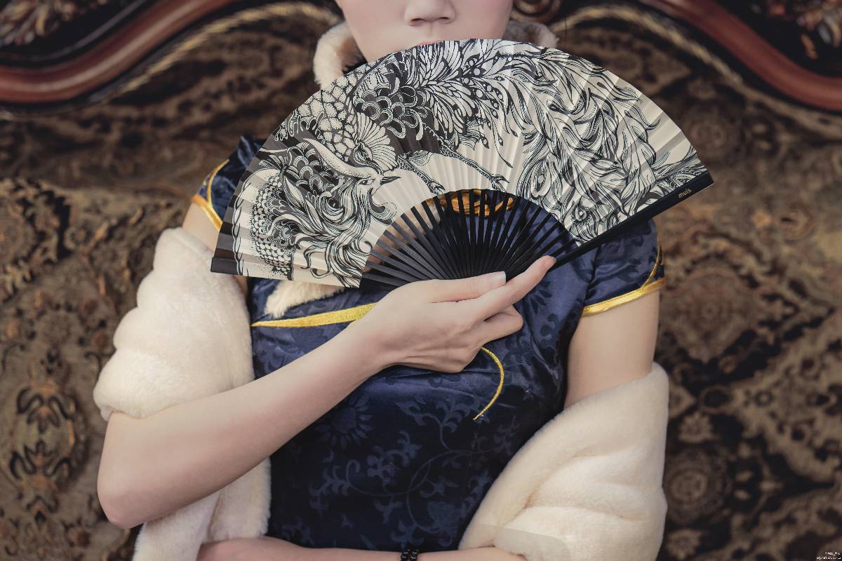 "Kiếm sĩ tình yêu trực tuyến phiên bản 3" Cang Yunmingjiao Cheongsam C O S P L A Y