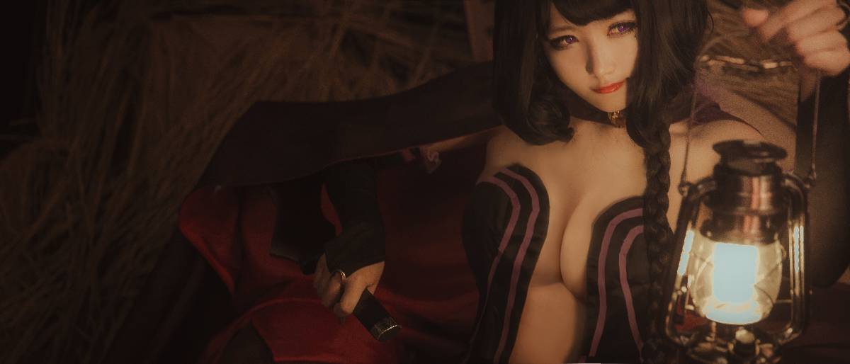 "Cuộc sống ở một thế giới khác từ đầu" Thang xúc xích Hunter Elsa C O S P L A Y