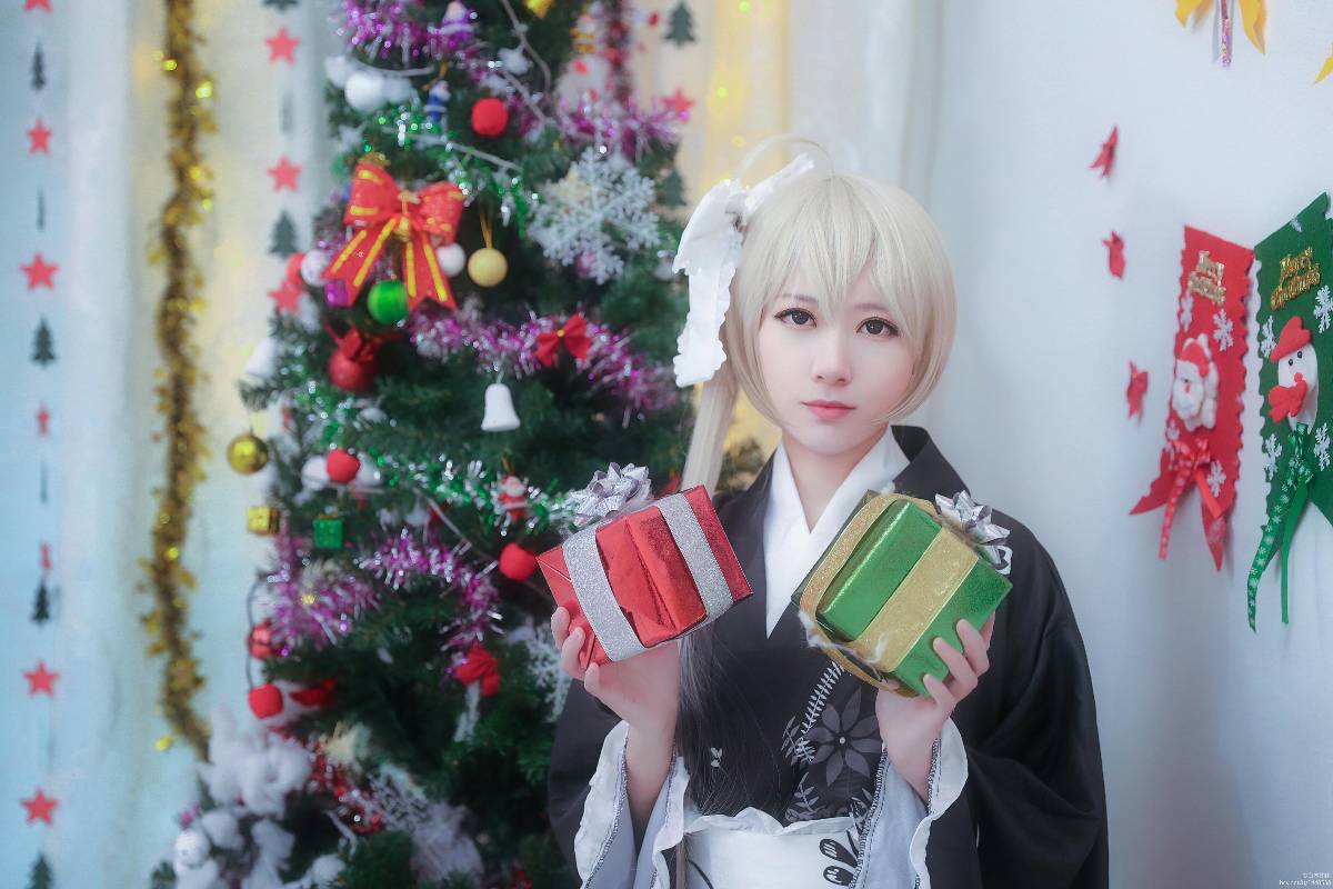 "Bầu trời của số phận" Kimono ngắn của Haruhigano