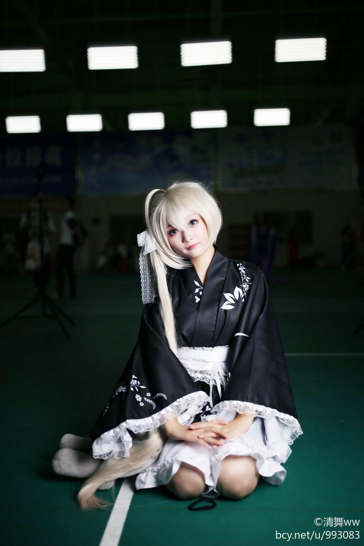 "Bầu trời của số phận" Kimono ngắn của Haruhigano