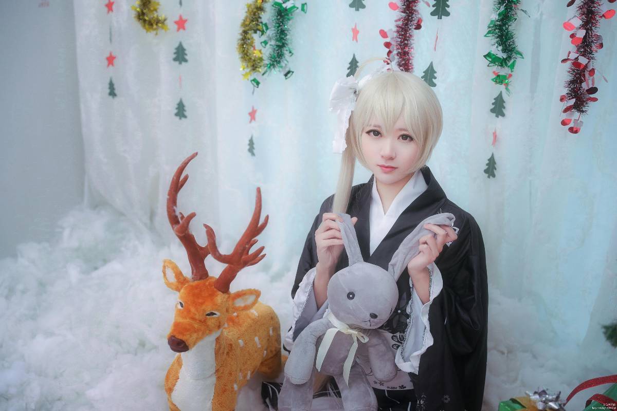 "Bầu trời của số phận" Kimono ngắn của Haruhigano