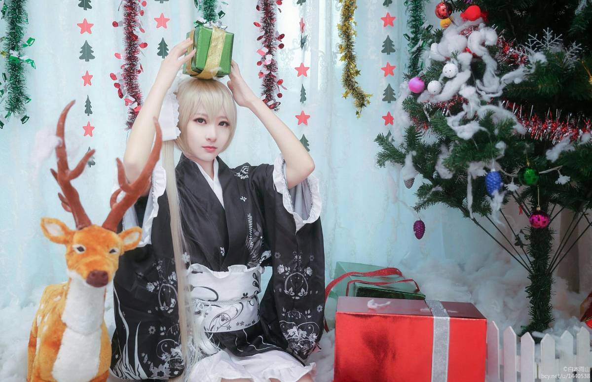 "Bầu trời của số phận" Kimono ngắn của Haruhigano