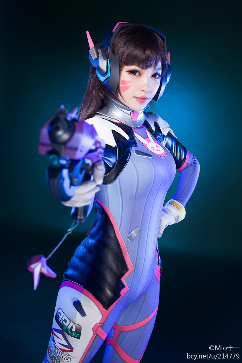 "Overwatch" D.Va đang trực tuyến!