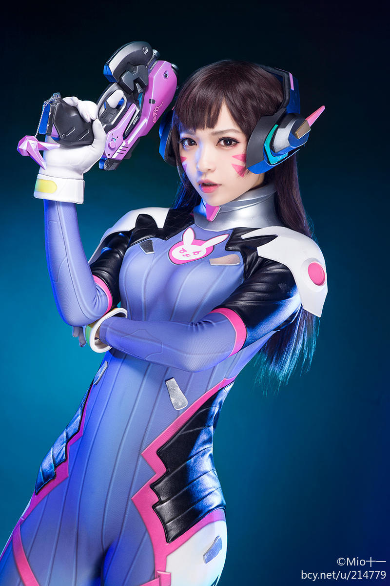 "Overwatch" D.Va đang trực tuyến!