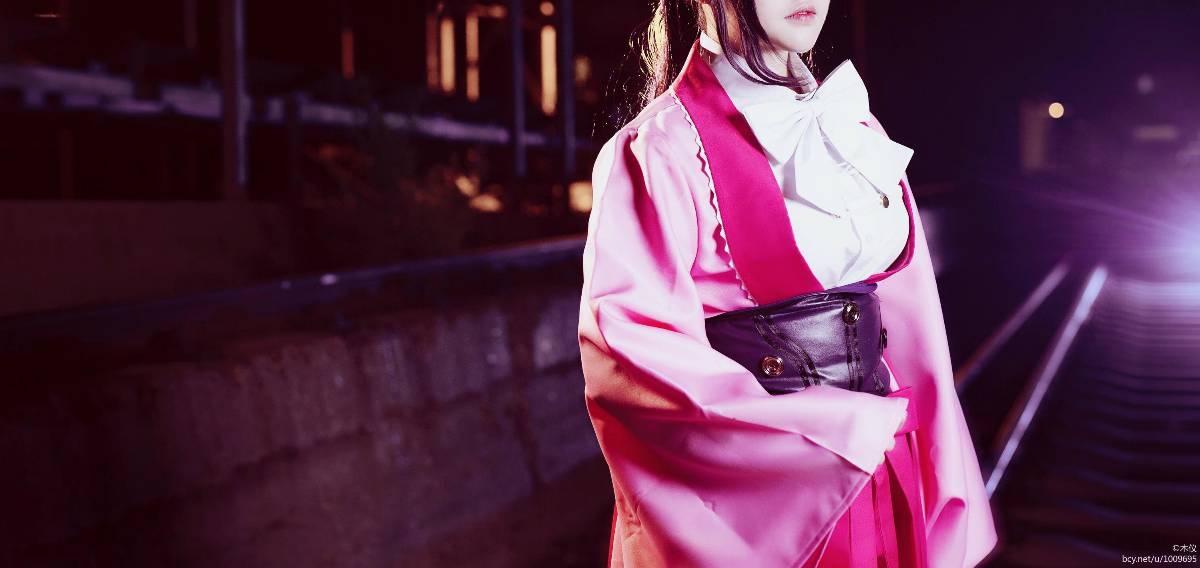 《Kabaneri của pháo đài sắt》 Shikatagawa iris c o s p l a y