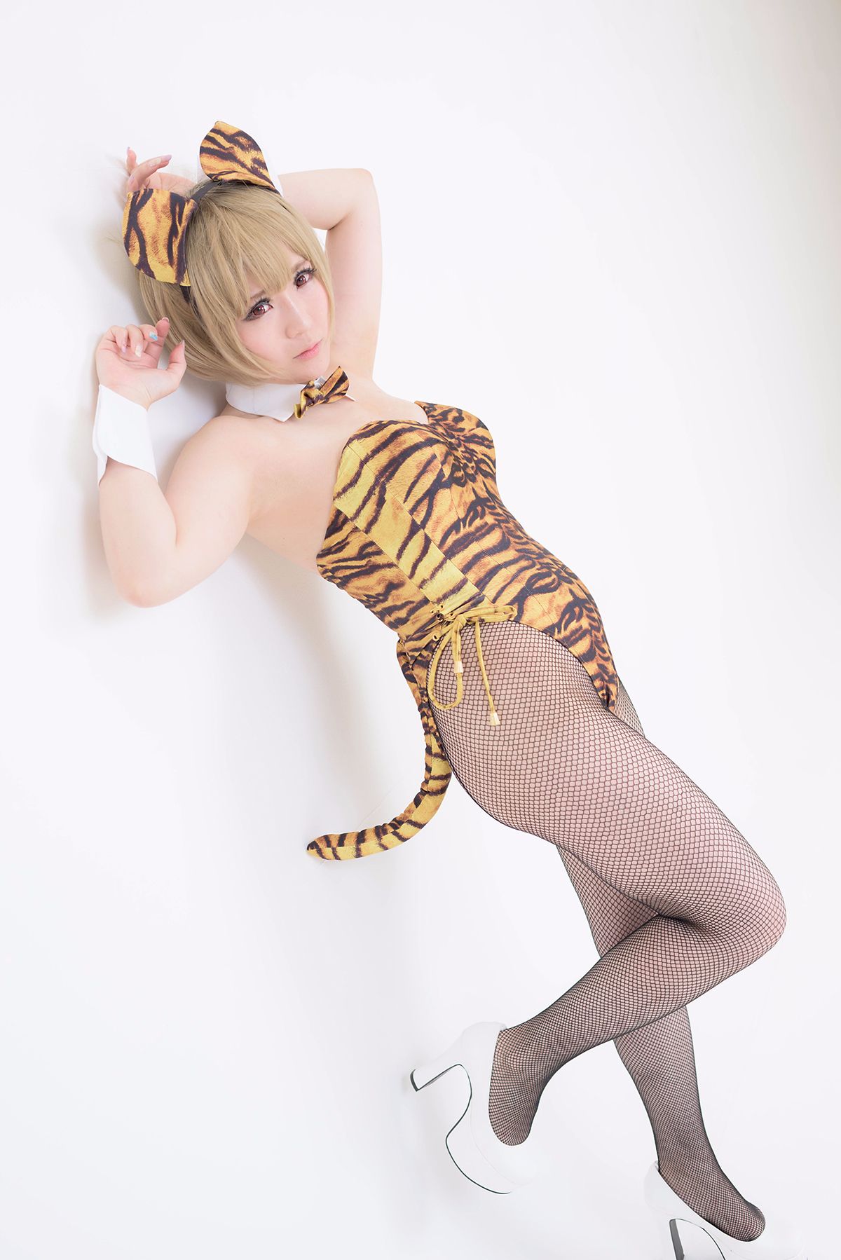 (C89) [Chợ Tsukiji (Uotani Gupiko)] Neco & Bunny