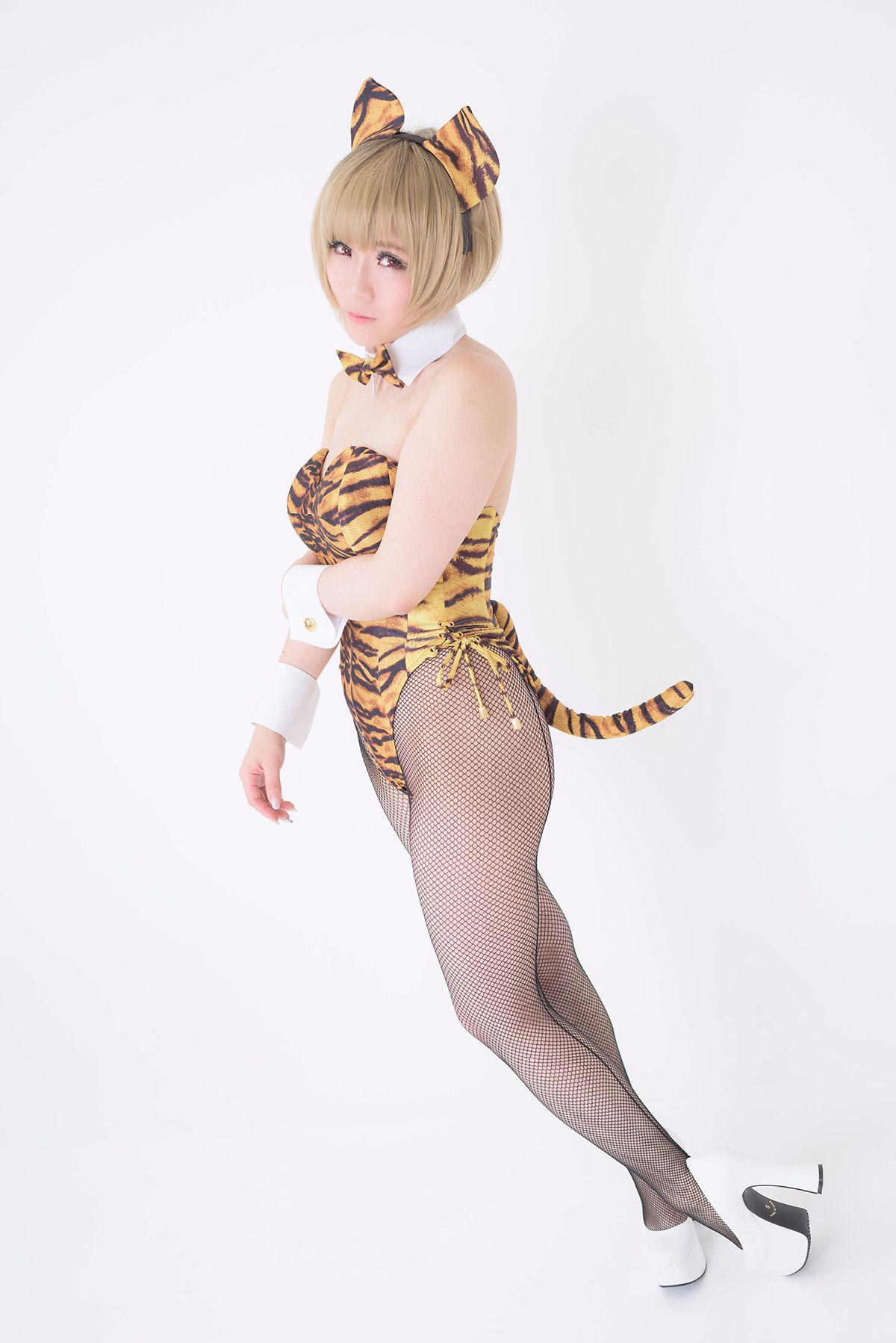 (C89) [Chợ Tsukiji (Uotani Gupiko)] Neco & Bunny