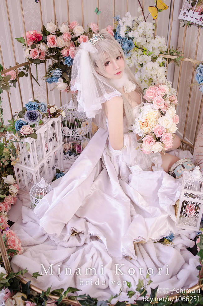 《Yêu trực tiếp!》 Kotori x đã kết hôn C o s p l a y