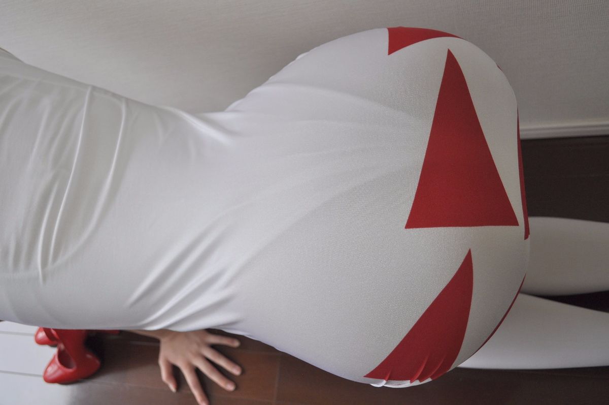 Miyucos 30 Naga Reiko