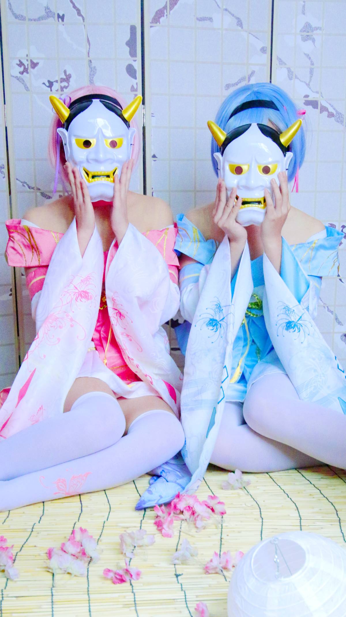 "Cuộc sống ở một thế giới khác từ đầu" Lễ hội Ramrem Kimono c o s p l a y