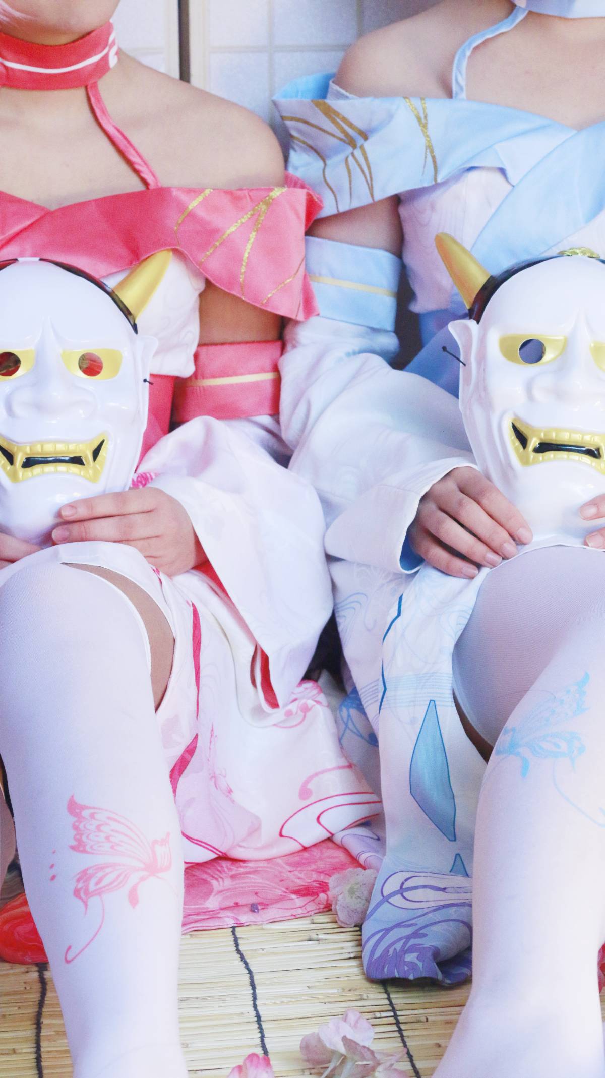 "Cuộc sống ở một thế giới khác từ đầu" Lễ hội Ramrem Kimono c o s p l a y