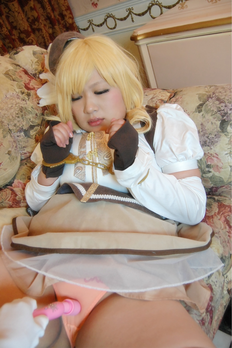 [Bụng con mèo đầy hoa hồng] làm hợp đồng với tôi và trở thành nô lệ thịt!