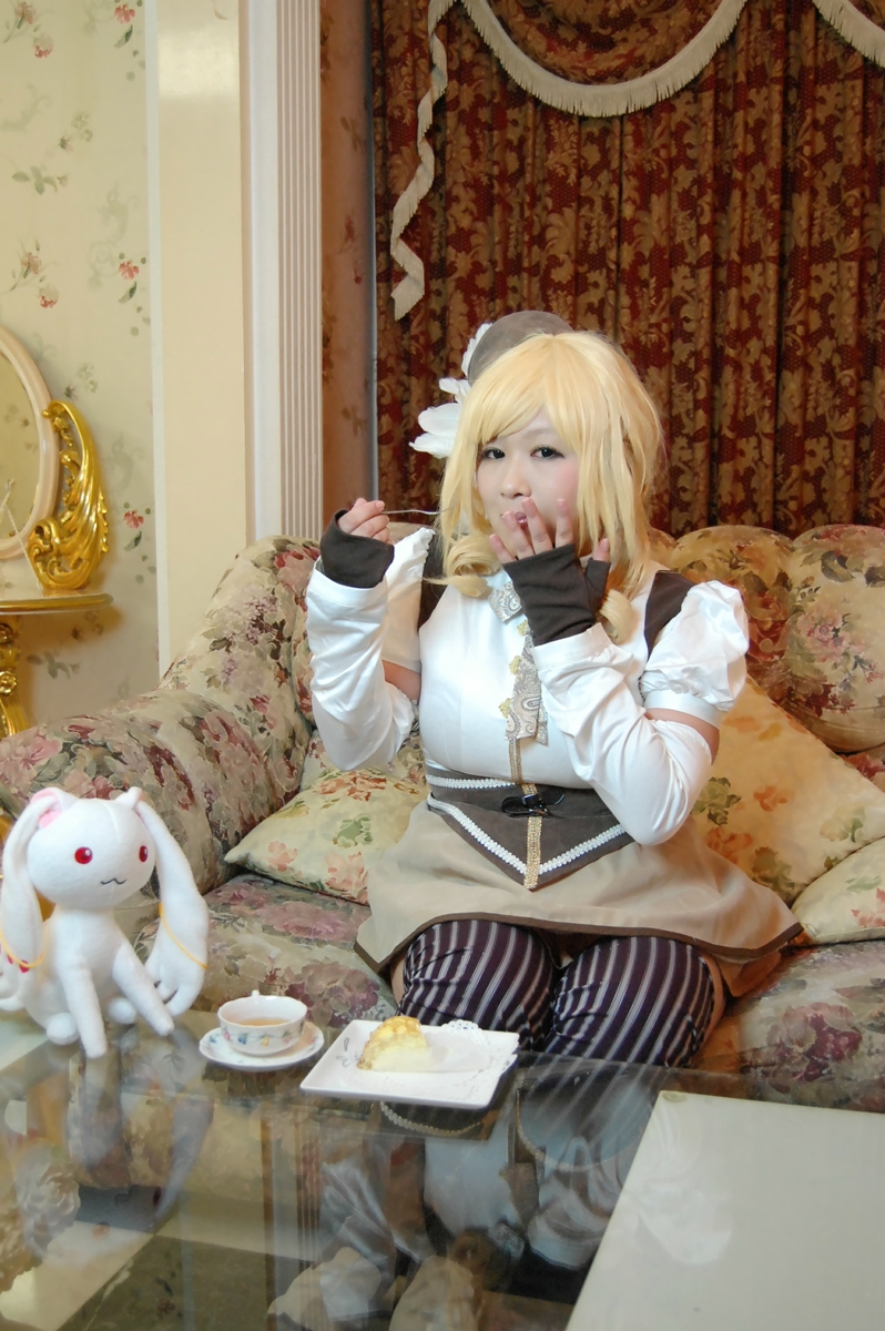 [Bụng con mèo đầy hoa hồng] làm hợp đồng với tôi và trở thành nô lệ thịt!