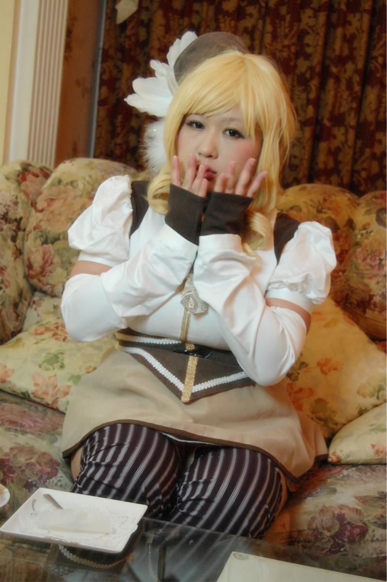 [Bụng con mèo đầy hoa hồng] làm hợp đồng với tôi và trở thành nô lệ thịt!