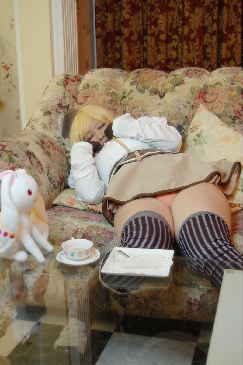 [Bụng con mèo đầy hoa hồng] làm hợp đồng với tôi và trở thành nô lệ thịt!