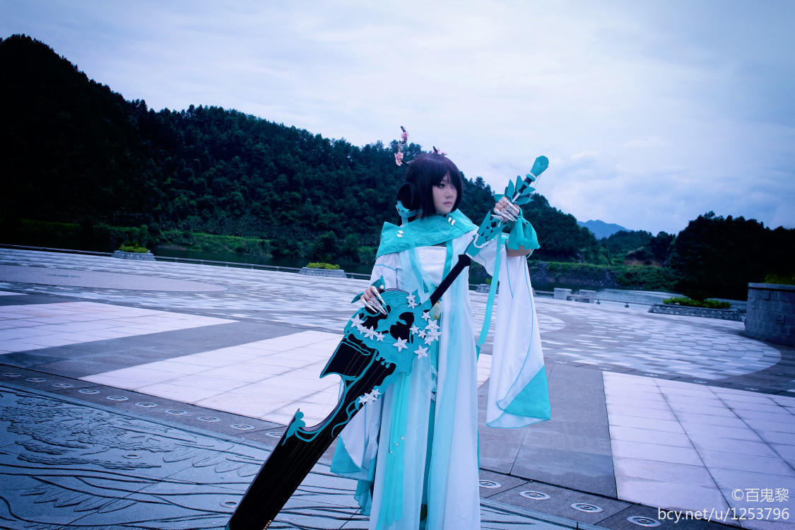 "Thanh kiếm Net 3" Changgemen Qinluo c o s p l a y