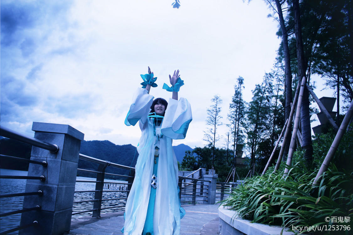 "Thanh kiếm Net 3" Changgemen Qinluo c o s p l a y