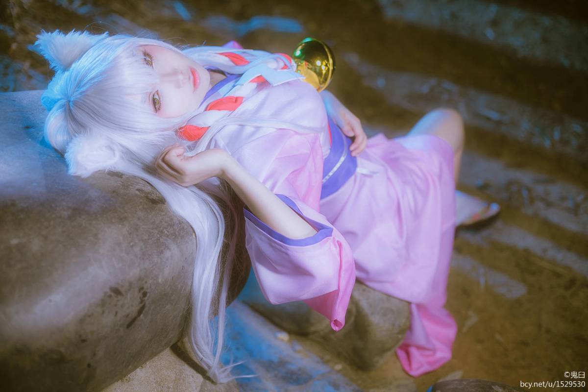 Kimono c o s p l biến đổi cổ tích bạc "