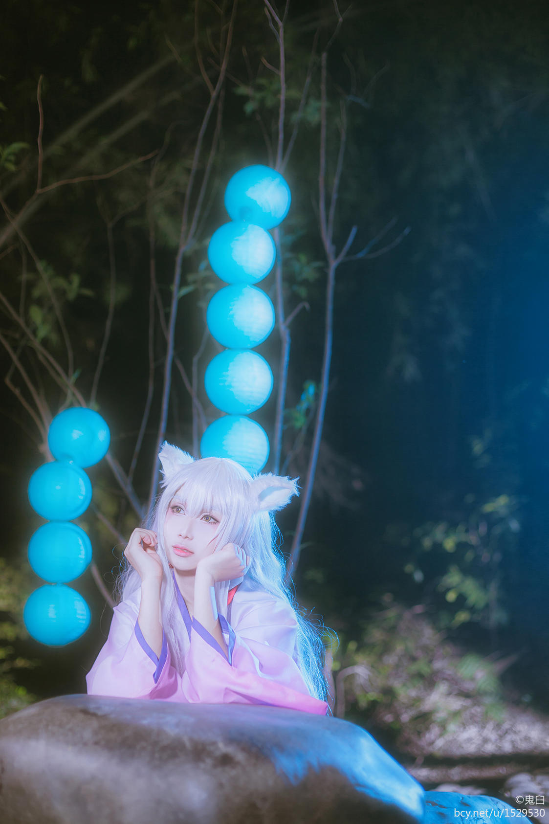 Kimono c o s p l biến đổi cổ tích bạc "