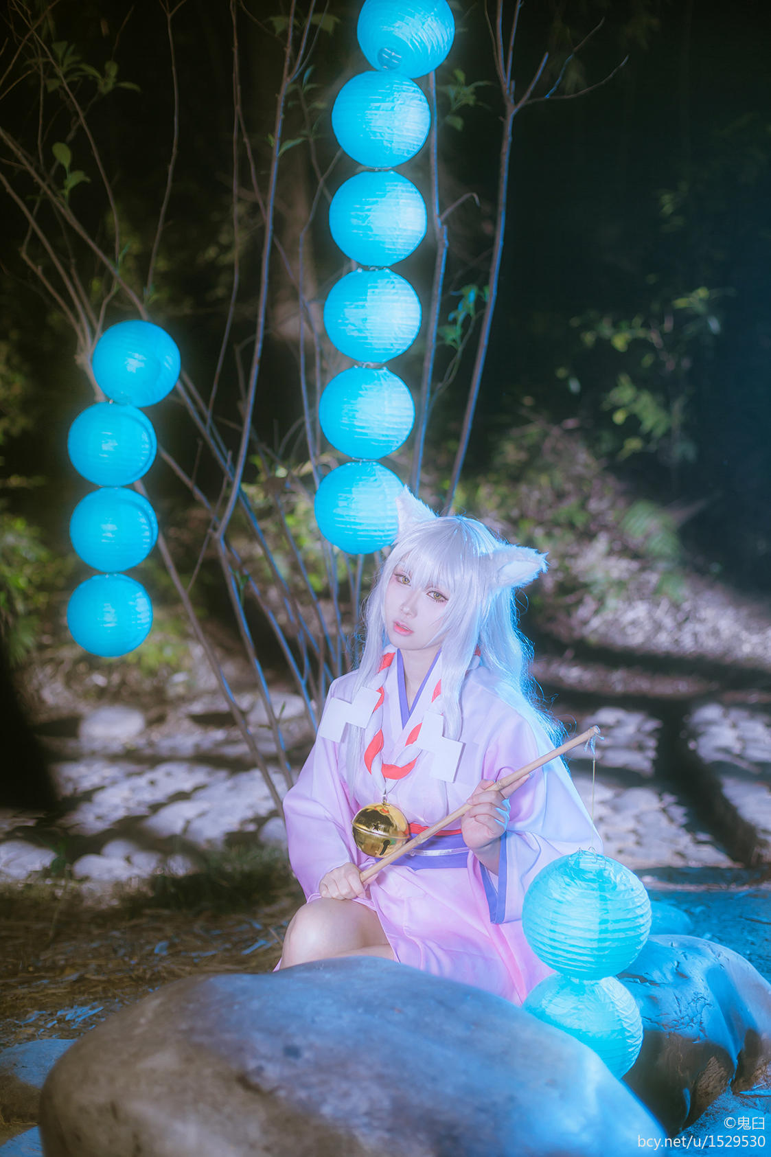 Kimono c o s p l biến đổi cổ tích bạc "