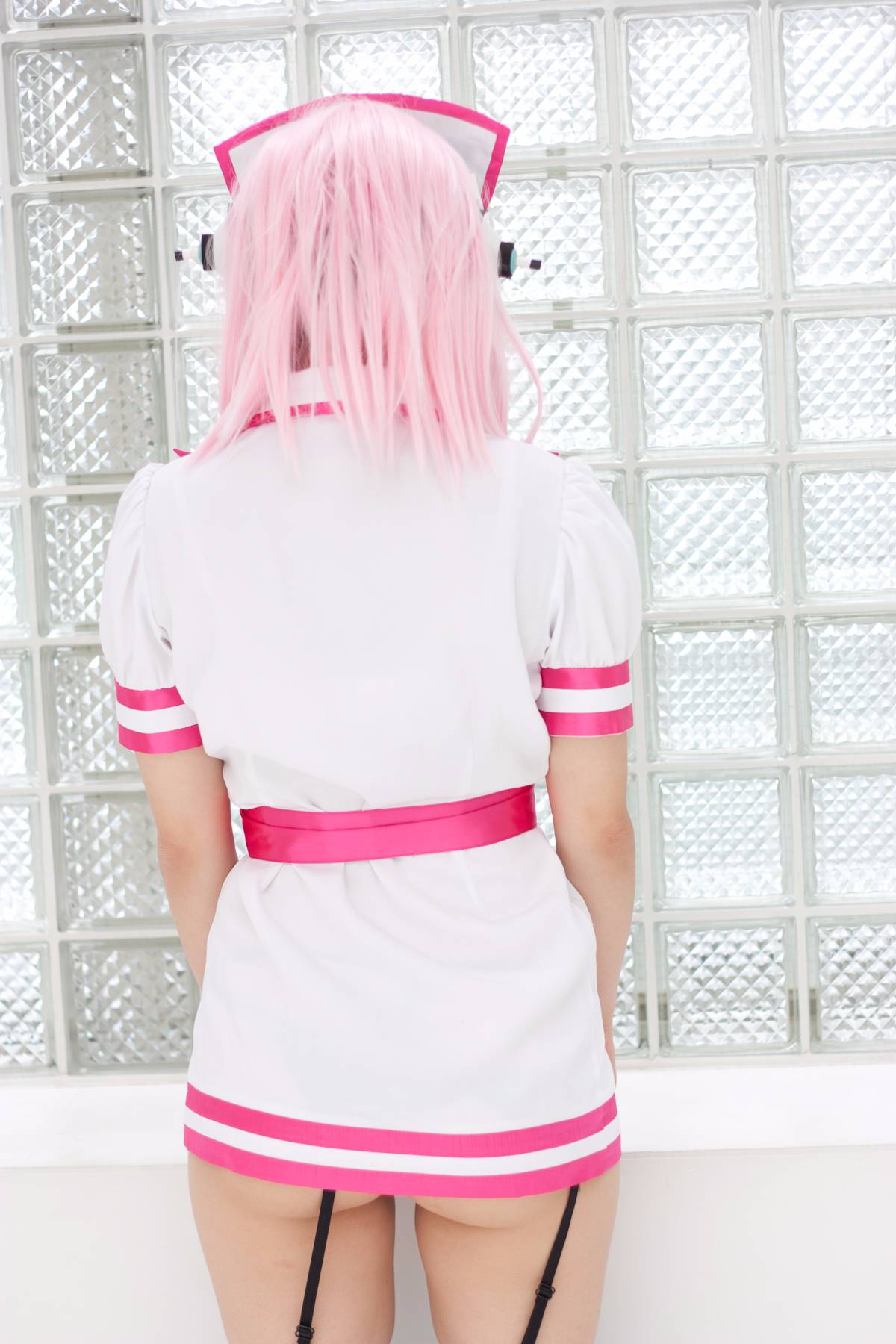 [Câu lạc bộ ảnh nữ] Sinh viên tốt nghiệp trường trung học Cosplayer 18 tuổi được phát hành