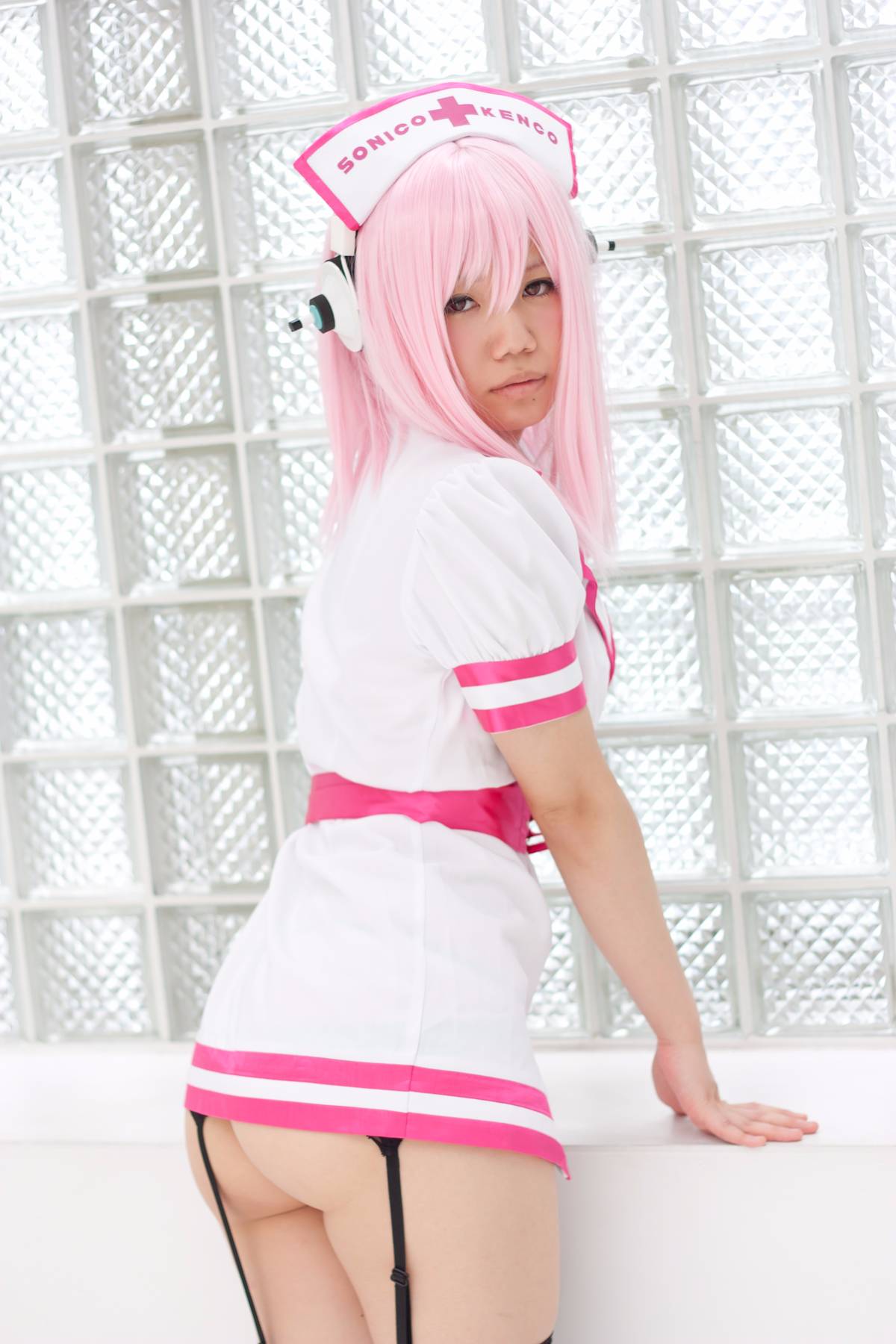 [Câu lạc bộ ảnh nữ] Sinh viên tốt nghiệp trường trung học Cosplayer 18 tuổi được phát hành