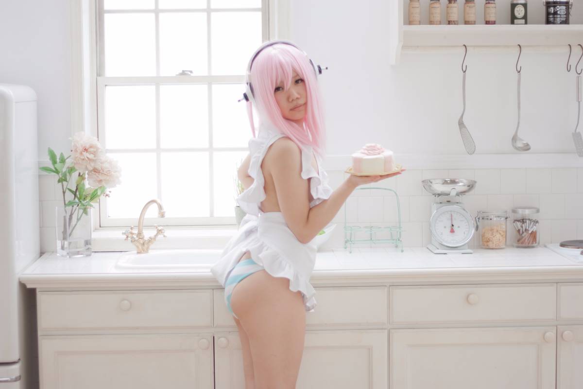 [Câu lạc bộ ảnh nữ] Sinh viên tốt nghiệp trường trung học Cosplayer 18 tuổi được phát hành