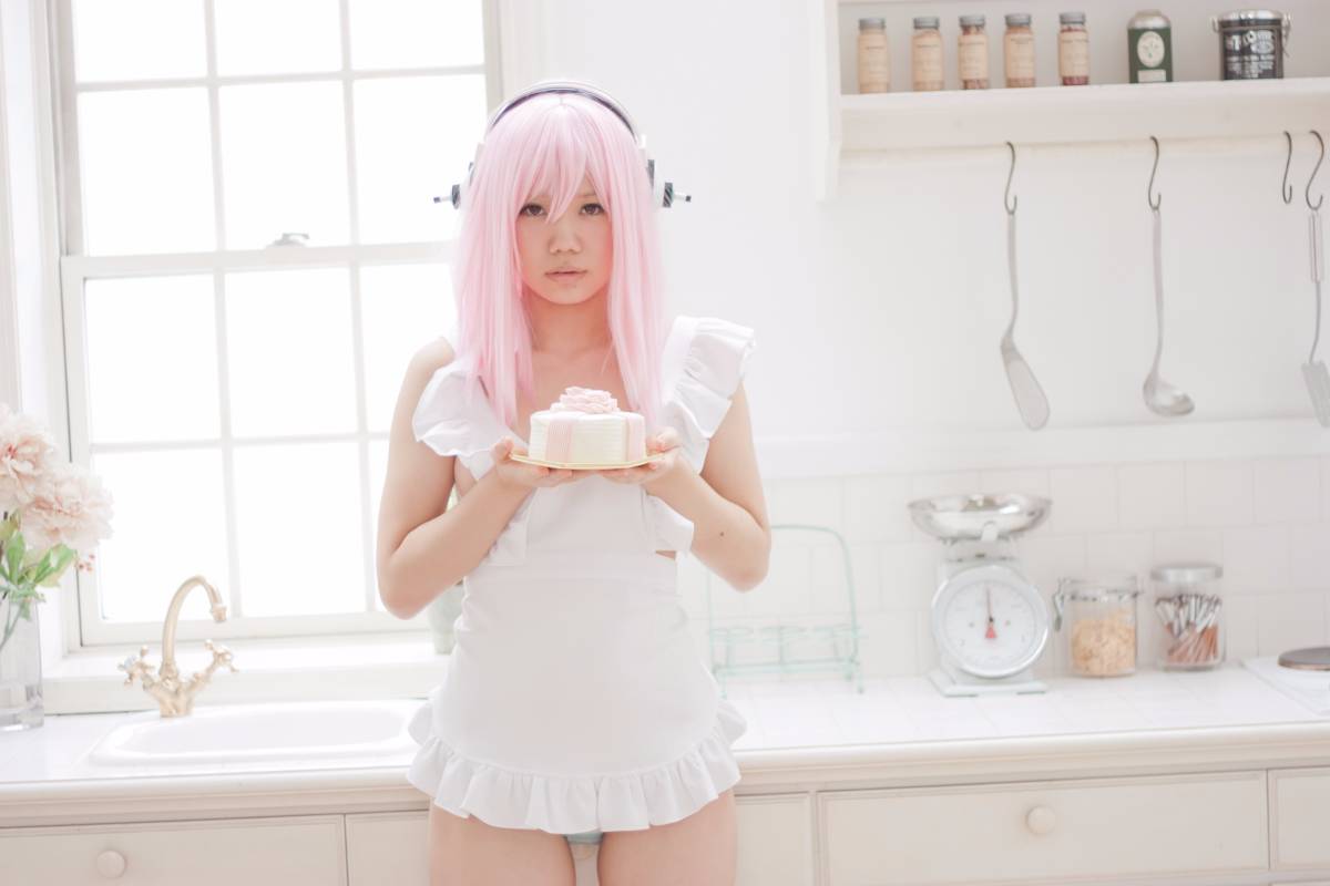 [Câu lạc bộ ảnh nữ] Sinh viên tốt nghiệp trường trung học Cosplayer 18 tuổi được phát hành