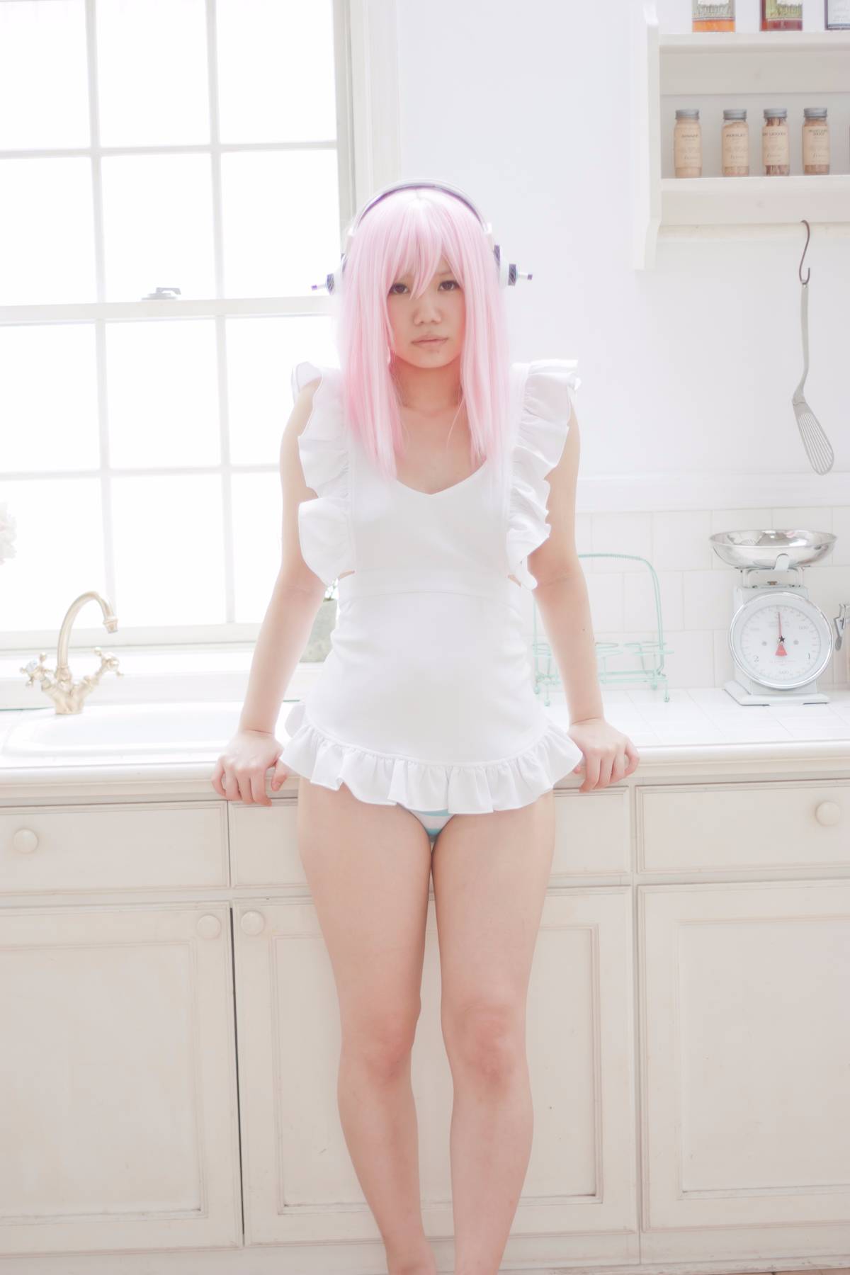 [Câu lạc bộ ảnh nữ] Sinh viên tốt nghiệp trường trung học Cosplayer 18 tuổi được phát hành