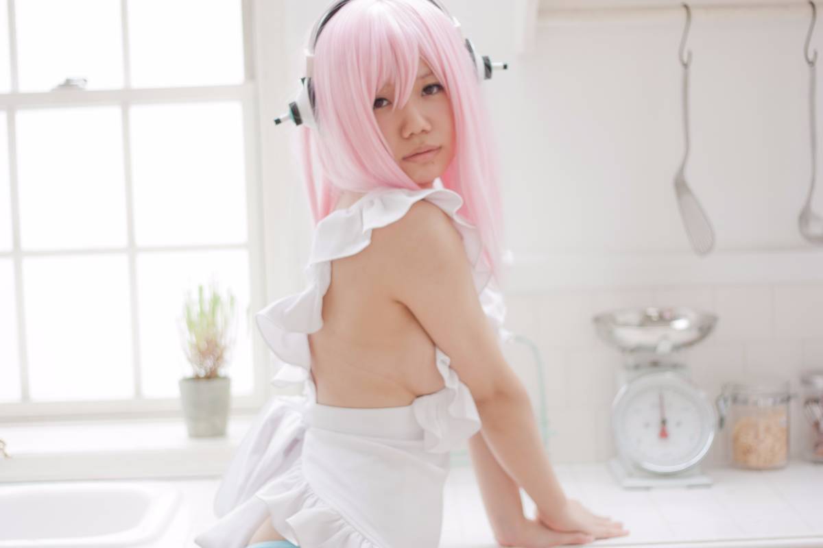 [Câu lạc bộ ảnh nữ] Sinh viên tốt nghiệp trường trung học Cosplayer 18 tuổi được phát hành