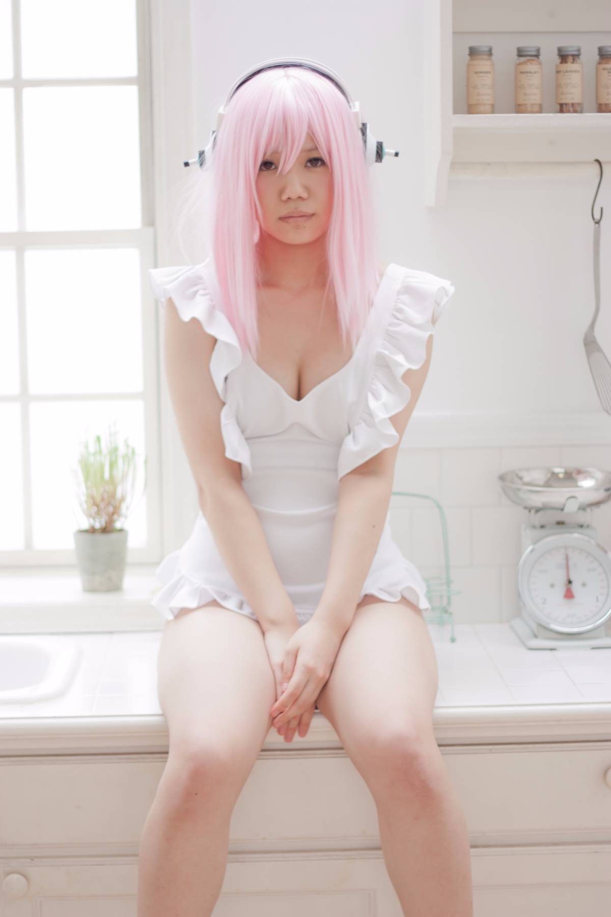 [Câu lạc bộ ảnh nữ] Sinh viên tốt nghiệp trường trung học Cosplayer 18 tuổi được phát hành