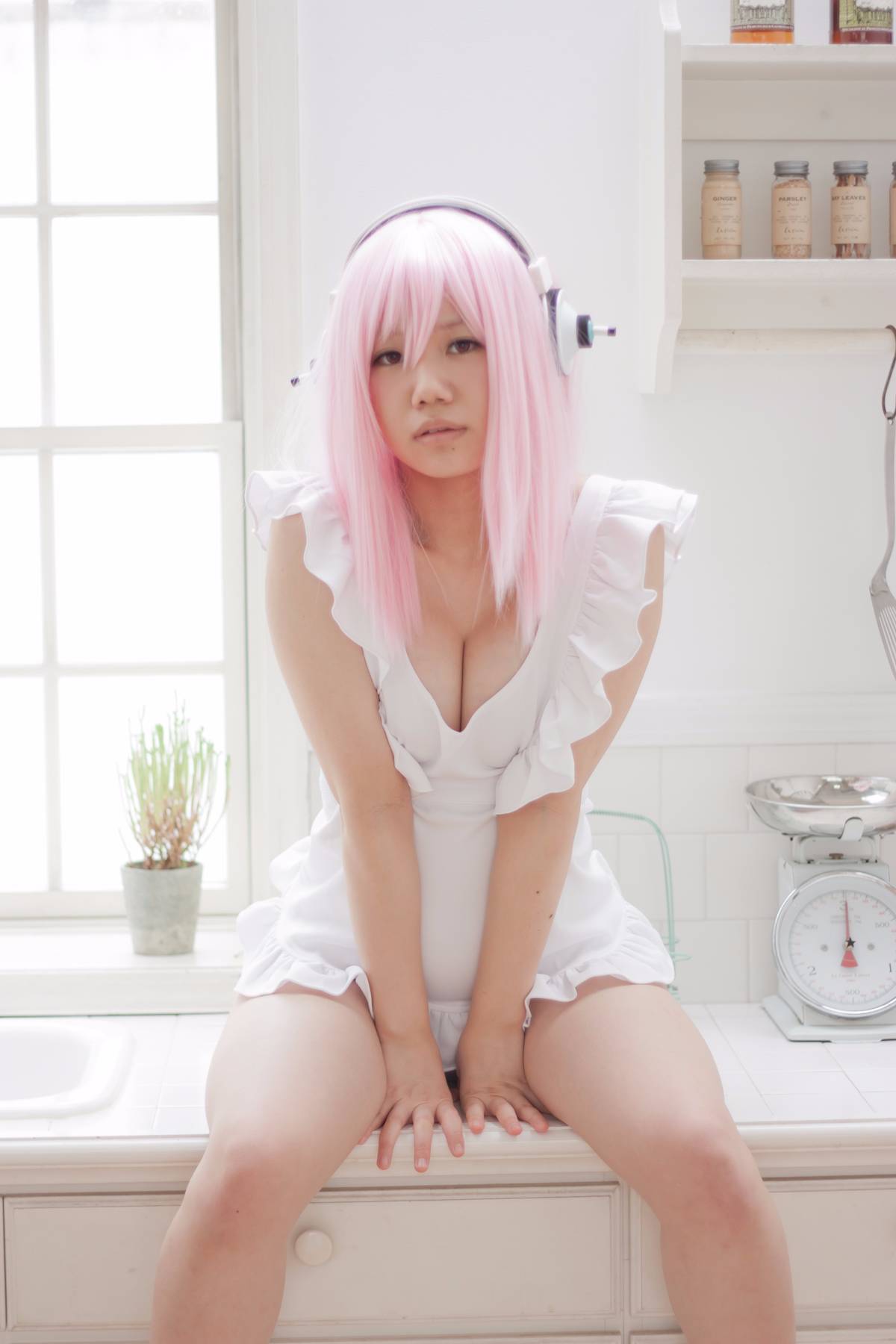 [Câu lạc bộ ảnh nữ] Sinh viên tốt nghiệp trường trung học Cosplayer 18 tuổi được phát hành