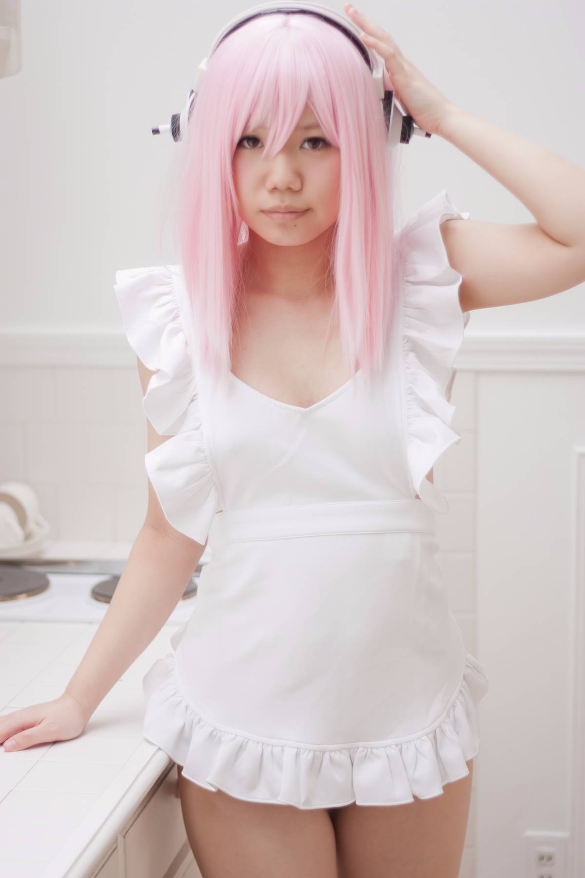 [Câu lạc bộ ảnh nữ] Sinh viên tốt nghiệp trường trung học Cosplayer 18 tuổi được phát hành