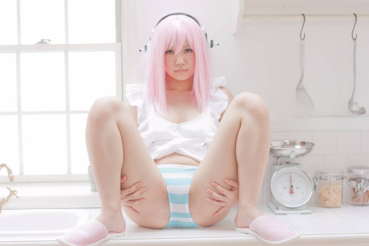 [Câu lạc bộ ảnh nữ] Sinh viên tốt nghiệp trường trung học Cosplayer 18 tuổi được phát hành