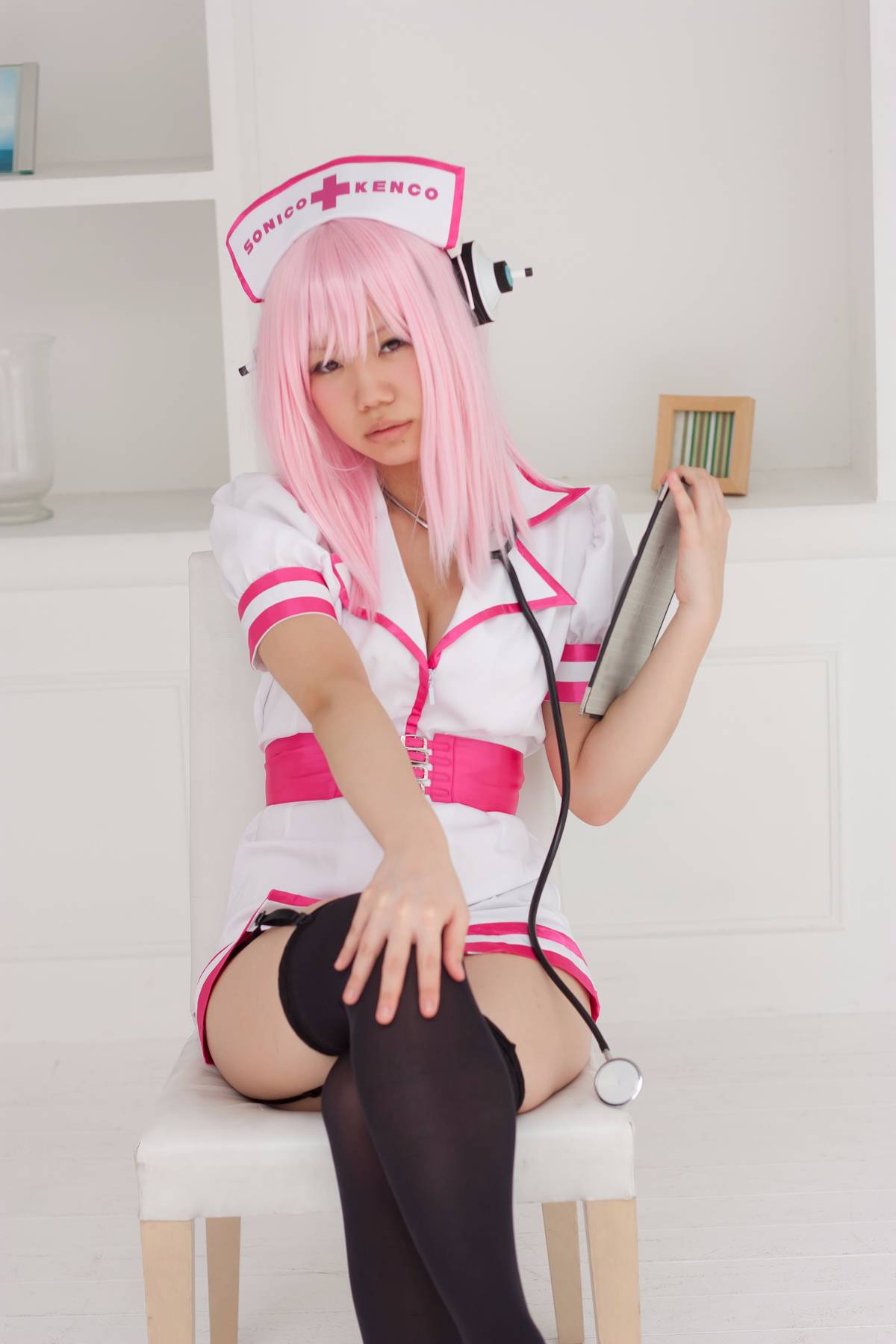 [Câu lạc bộ ảnh nữ] Sinh viên tốt nghiệp trường trung học Cosplayer 18 tuổi được phát hành