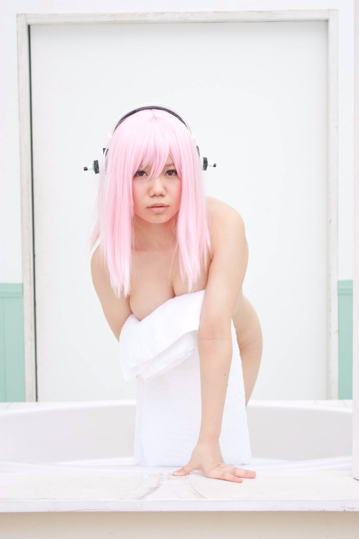 [Câu lạc bộ ảnh nữ] Sinh viên tốt nghiệp trường trung học Cosplayer 18 tuổi được phát hành