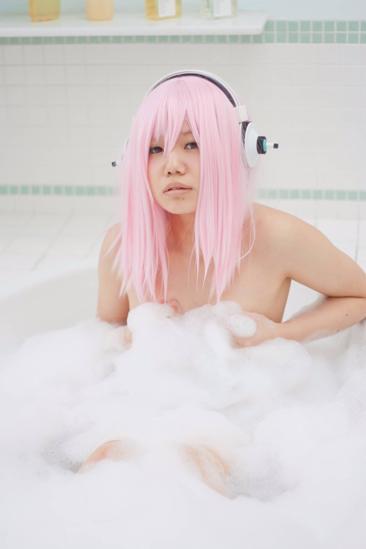 [Câu lạc bộ ảnh nữ] Sinh viên tốt nghiệp trường trung học Cosplayer 18 tuổi được phát hành