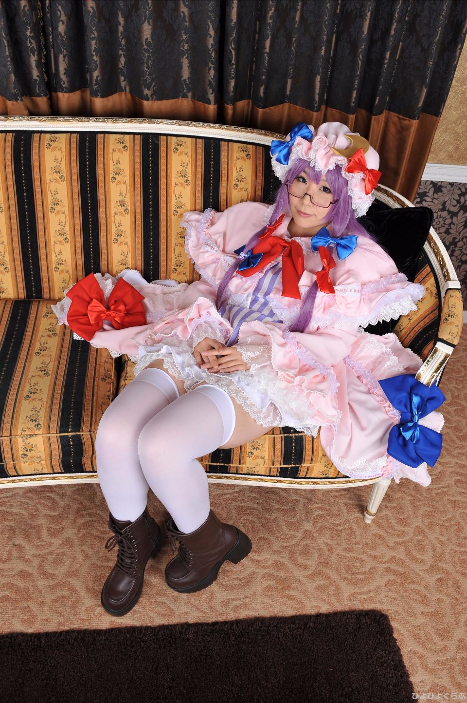 Charm nhỏ Fleur 09 hoắc hương