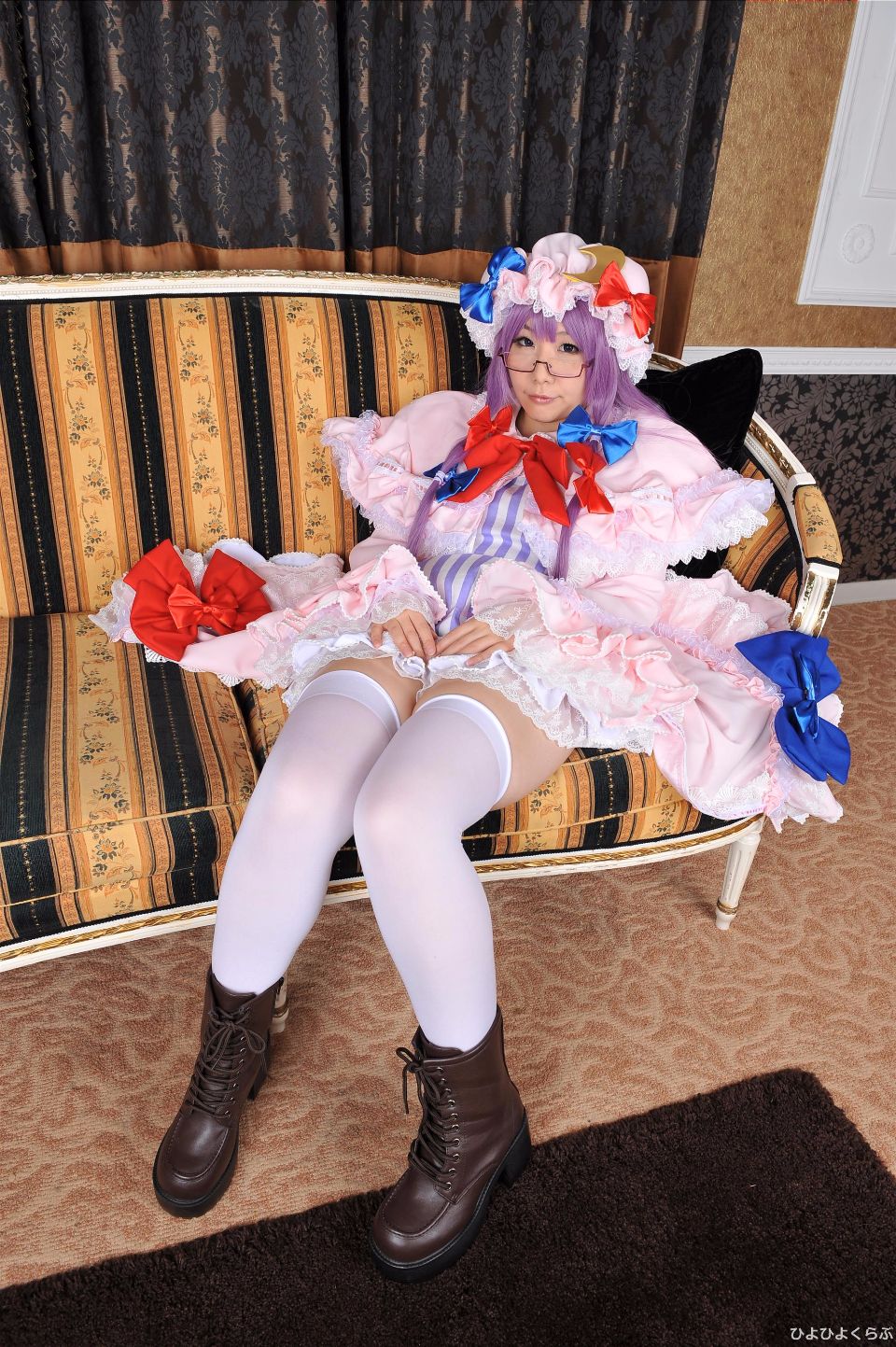 Charm nhỏ Fleur 09 hoắc hương