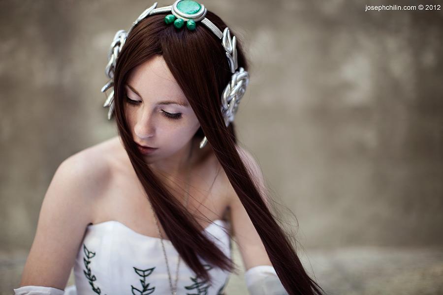 "Final Fantasy 9" Princess White Dress C o s p l a y