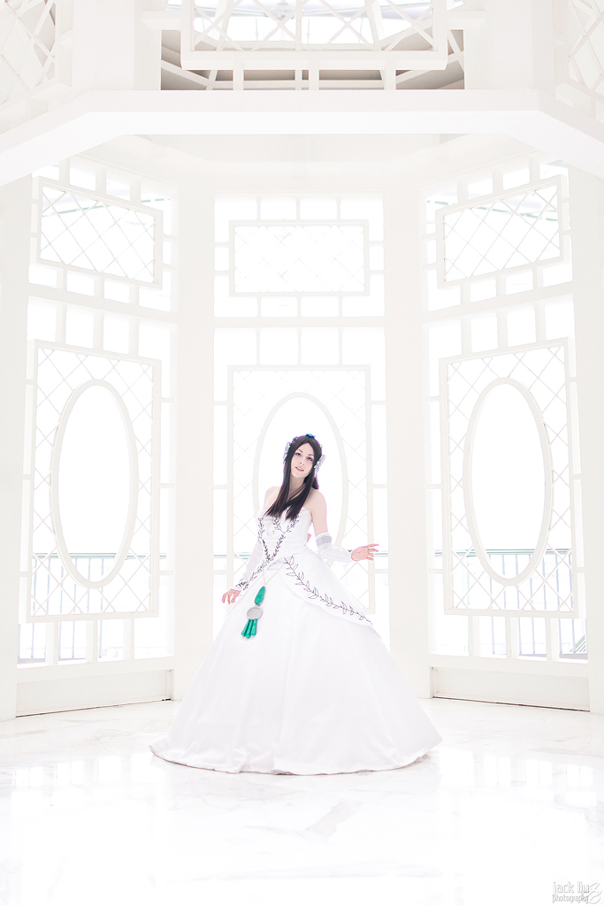 "Final Fantasy 9" Princess White Dress C o s p l a y