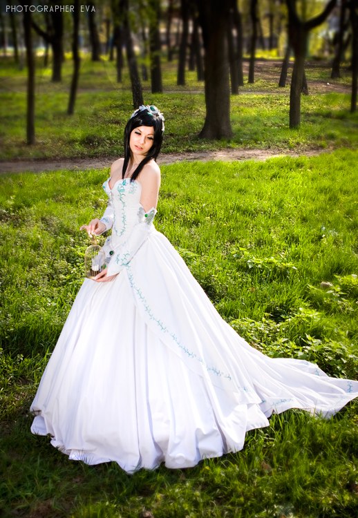 "Final Fantasy 9" Princess White Dress C o s p l a y