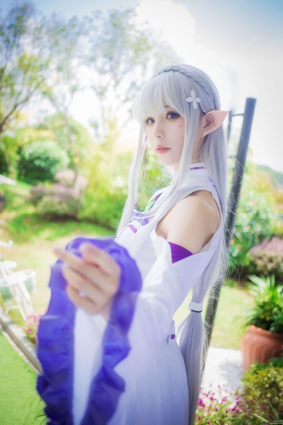 "Từ điểm" Emilya c o s p l a y