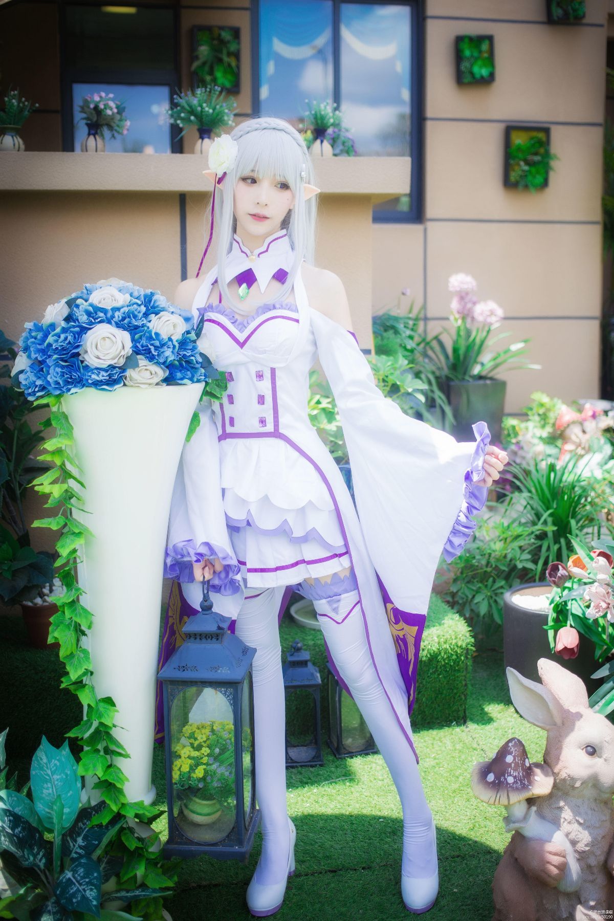 "Từ điểm" Emilya c o s p l a y