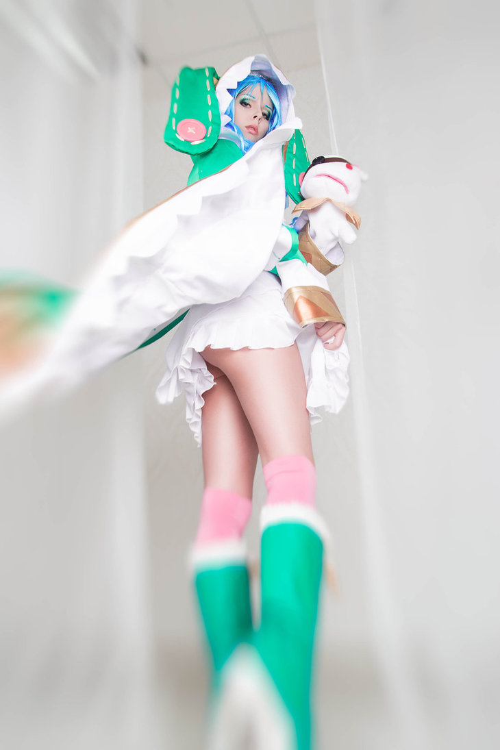 [Debarmonica] Hẹn hò trực tiếp - Yoshino cosplay của Helly von Valentine