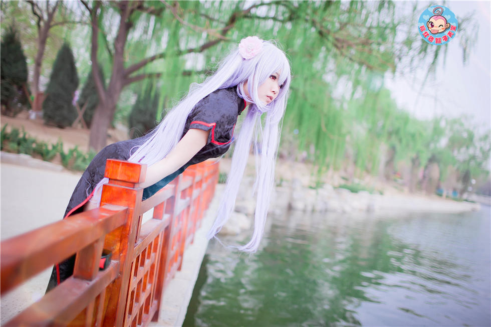 "Vocaloid" Haku Cheongsam phiên bản c o s p l a y